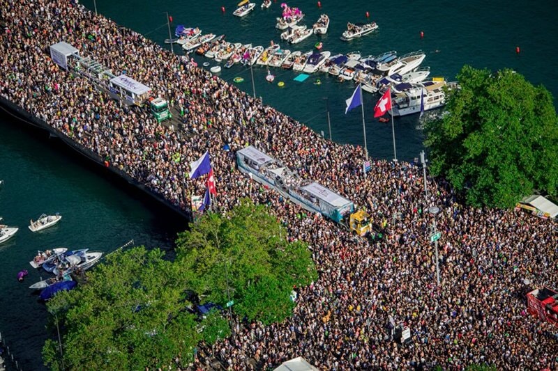 Street Parade Zurich 2026: The Ultimate Guide to the World's Biggest Techno Party (Plus What to Wear)