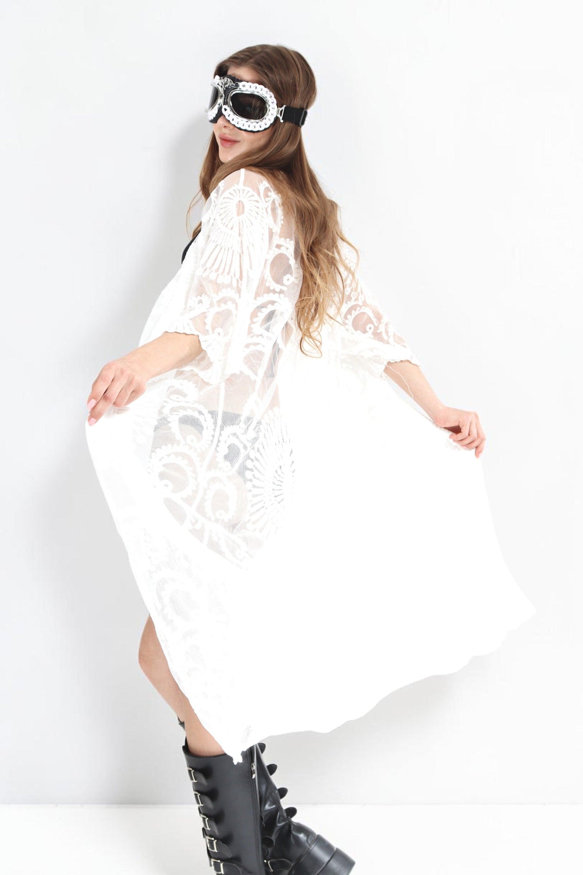 Nova Lace Embroidered Cover up