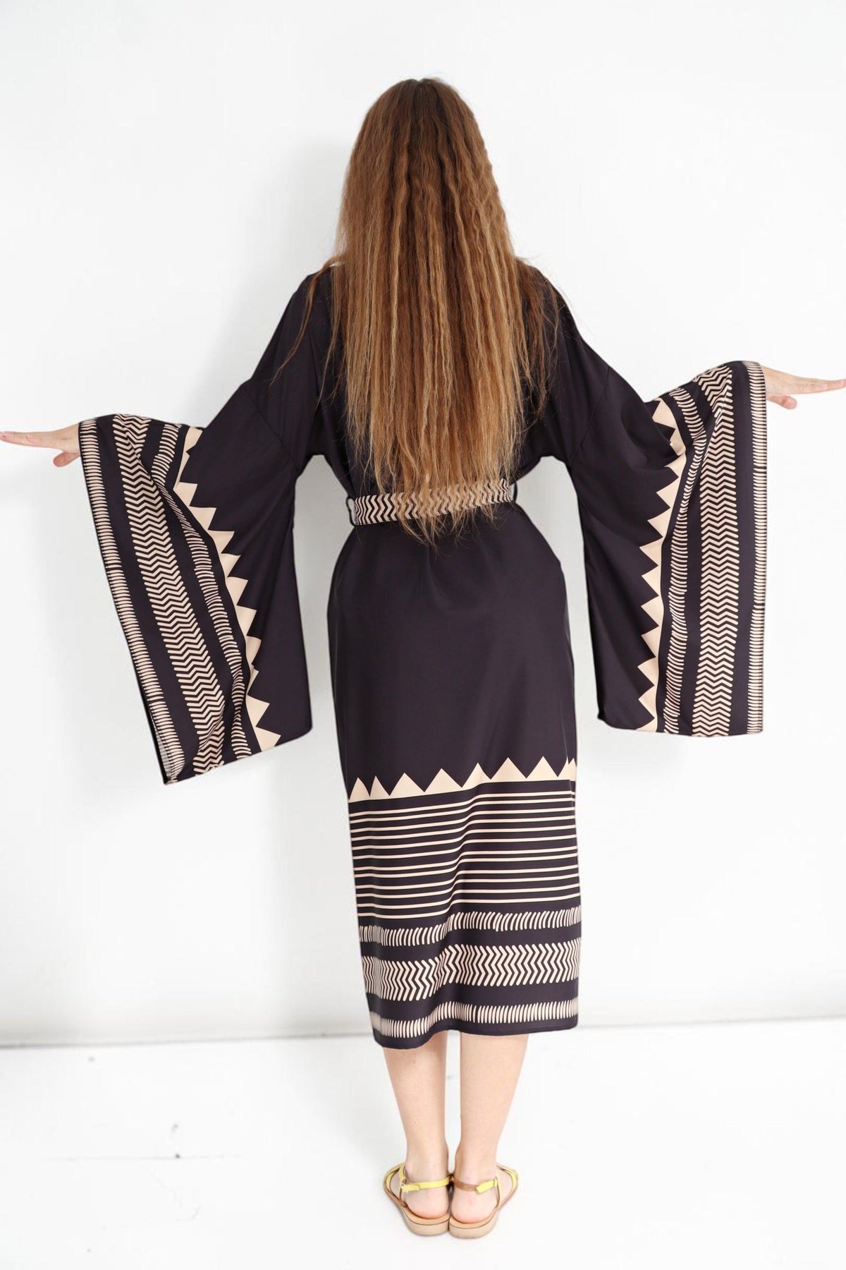 Ashani Kimono Kimono Iconic Outfitters 
