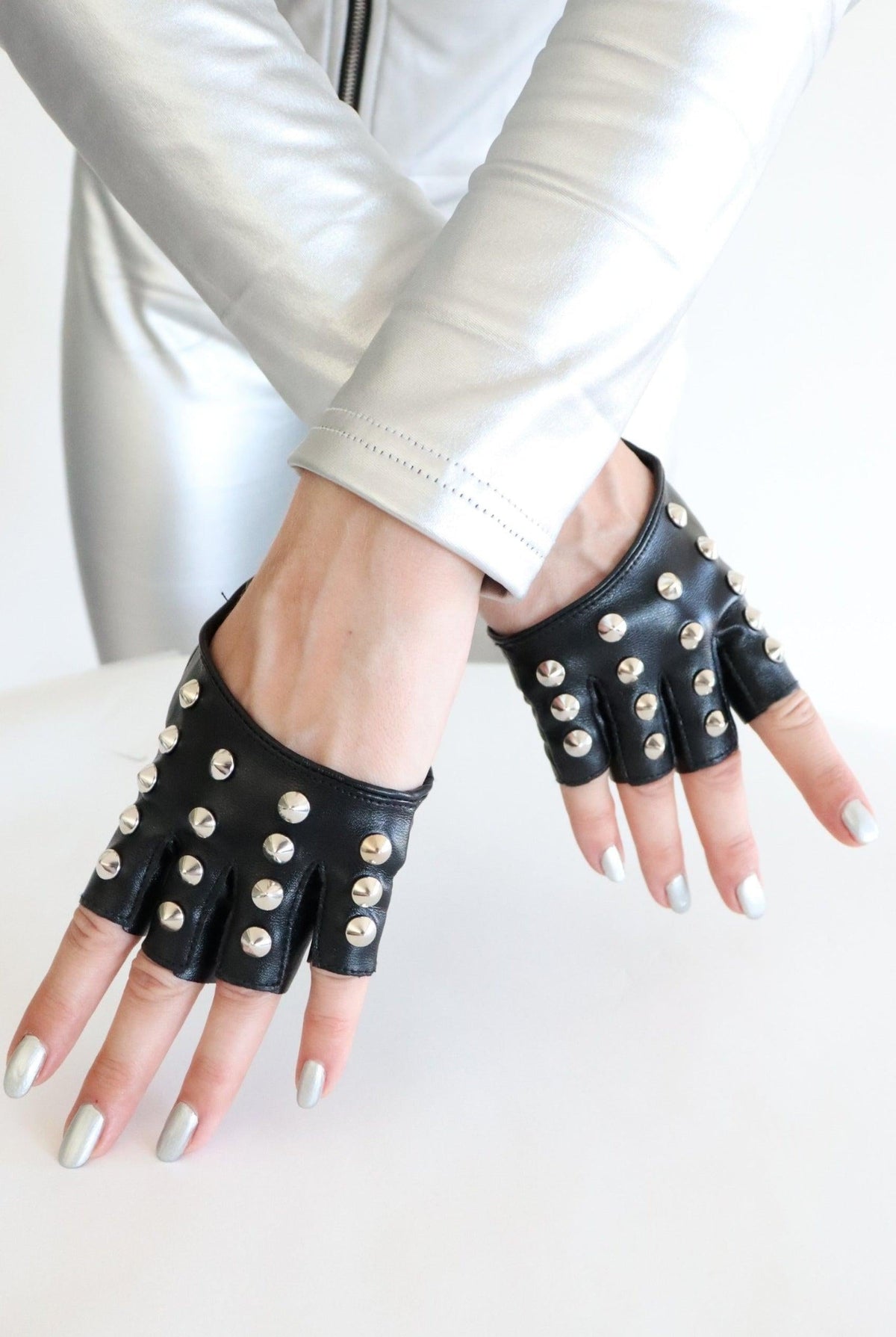 Avisha Studded Cutout Fingerless Gloves Gloves Iconic Outfitters 