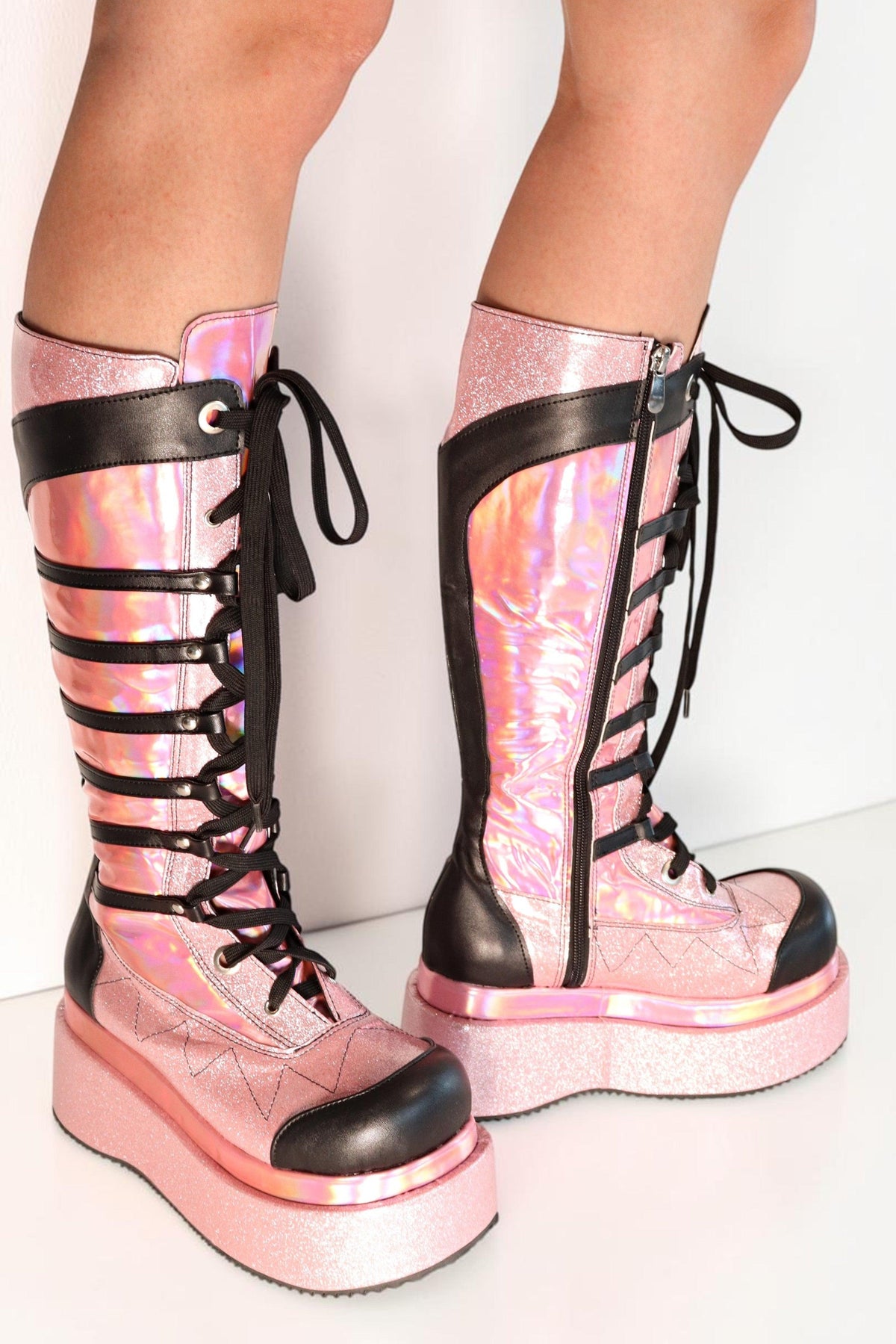 Kamelia Rave Boots