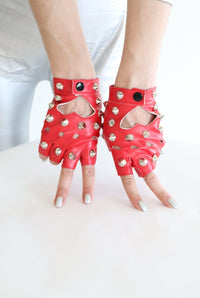 Kylo Heart Cut-Out Fingerless Gloves Gloves Iconic Outfitters 