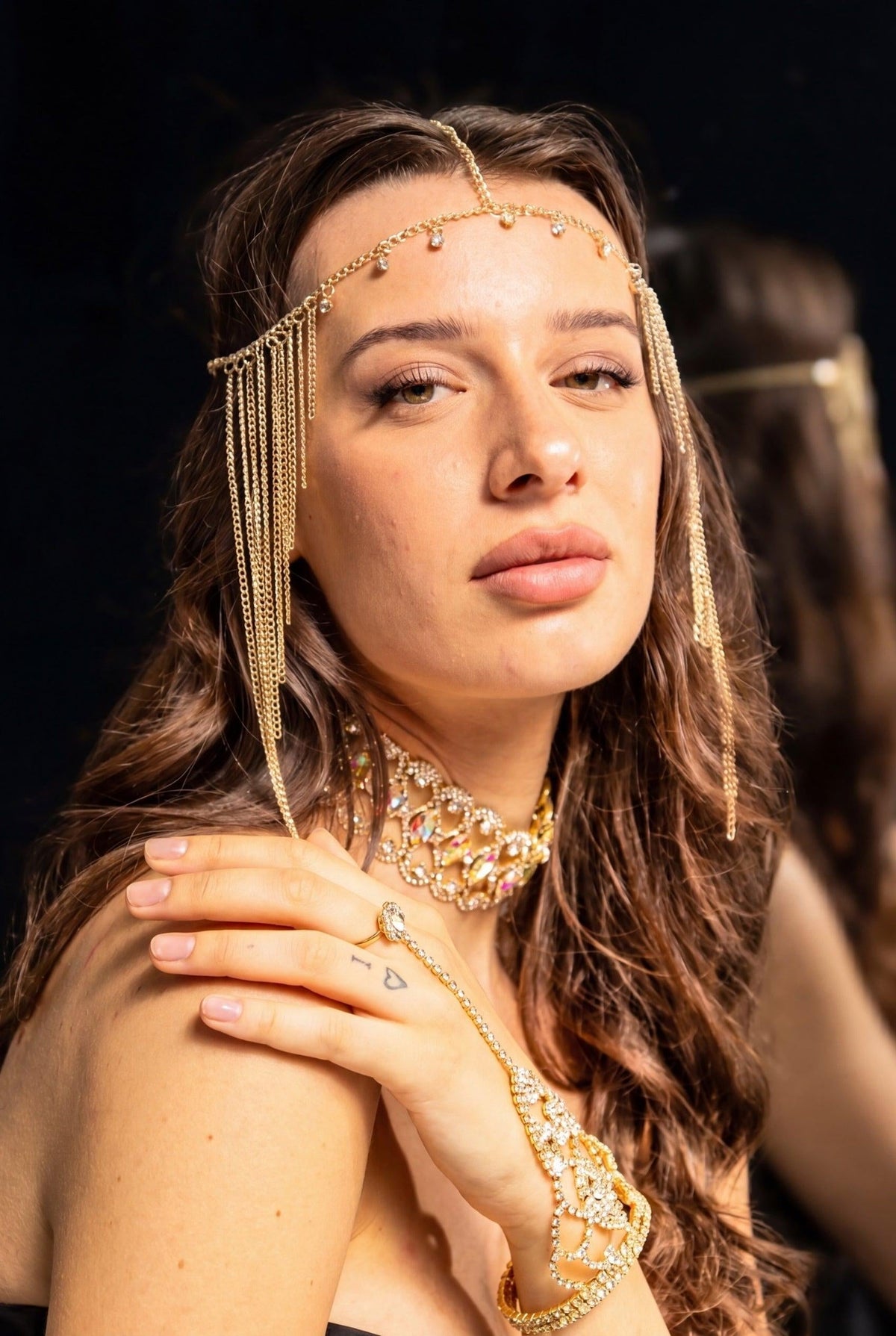 Reem Golden Drape Festival Head Chain Head Jewellery Iconic Outfitters 